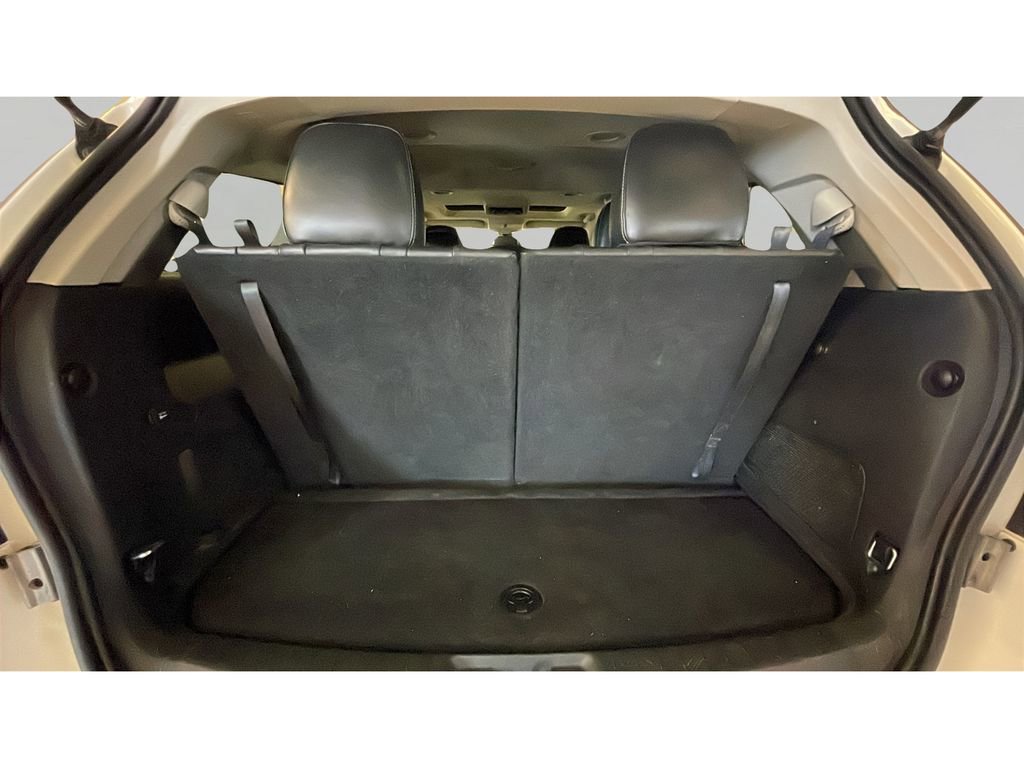 Used 2018 Dodge Journey Crossroad w/ Nav & Sun Group AWD/4WD image 18