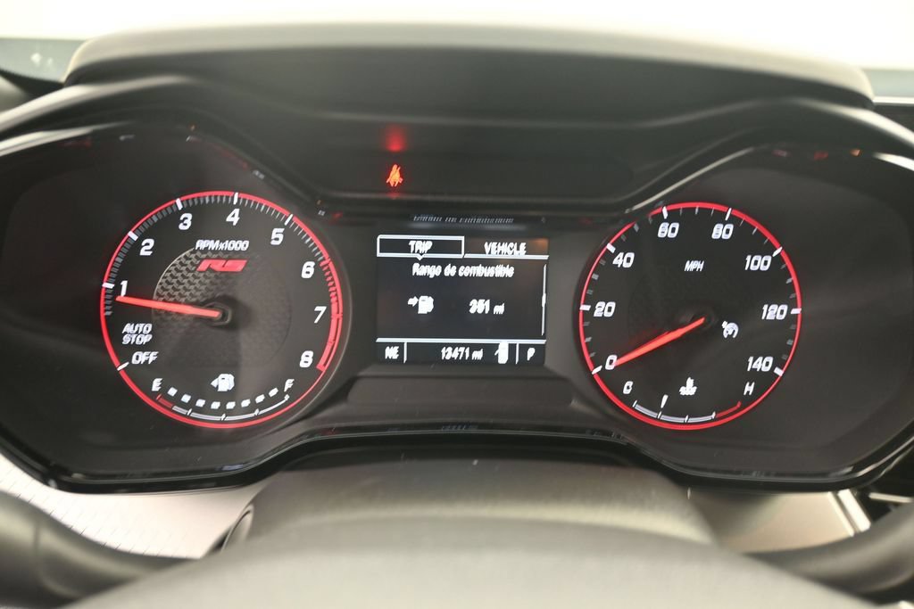 Used 2025 Chevrolet Trax RS FWD image 11