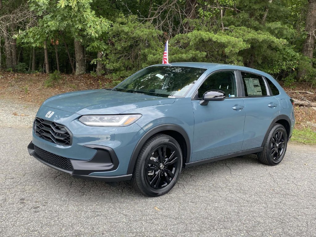 New 2027 Honda HR-V Sport image 1
