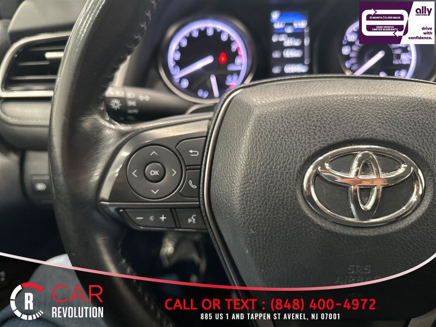 Used 2021 Toyota Camry SE FWD image 27