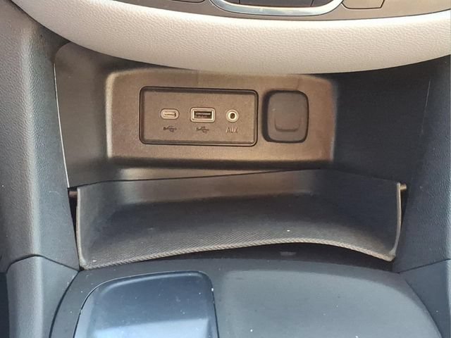 Used 2024 Chevrolet Equinox LS w/ LS Convenience Package FWD image 20