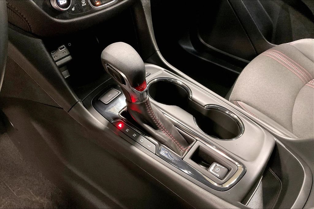 Used 2023 Chevrolet Equinox RS w/ LPO, Floor Liner Package AWD/4WD image 18