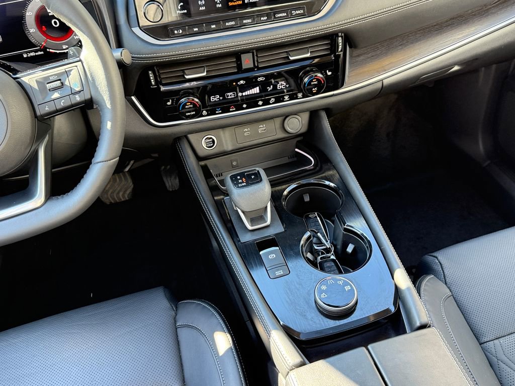 Used 2023 Nissan Rogue Platinum w/ Platinum Premium Package AWD/4WD image 15