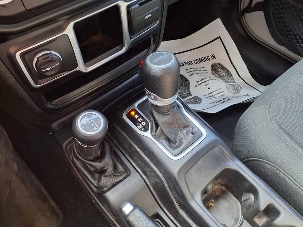 Used 2020 Jeep Gladiator Sport image 12