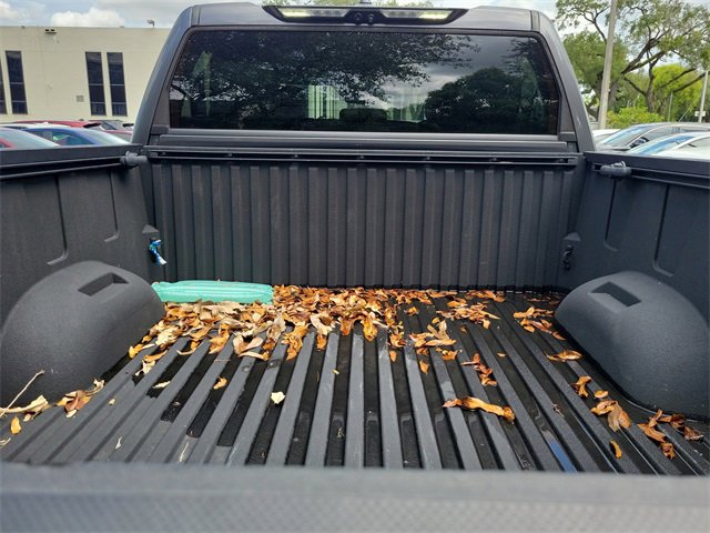 Used 2022 Toyota Tundra Platinum image 5