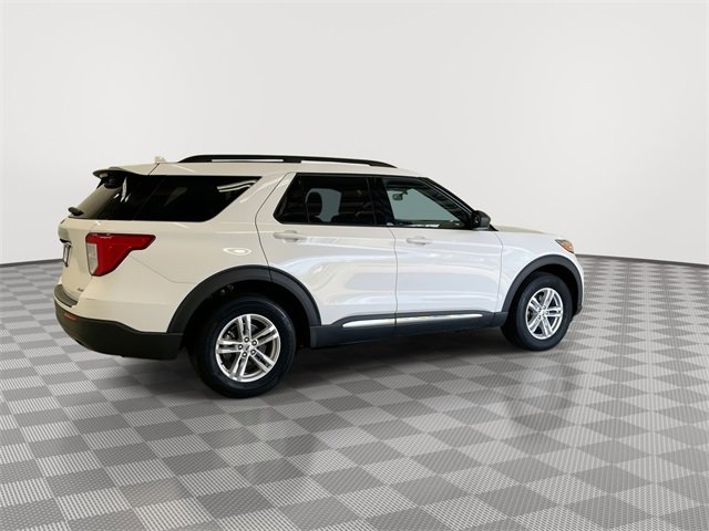 Used 2022 Ford Explorer XLT image 11