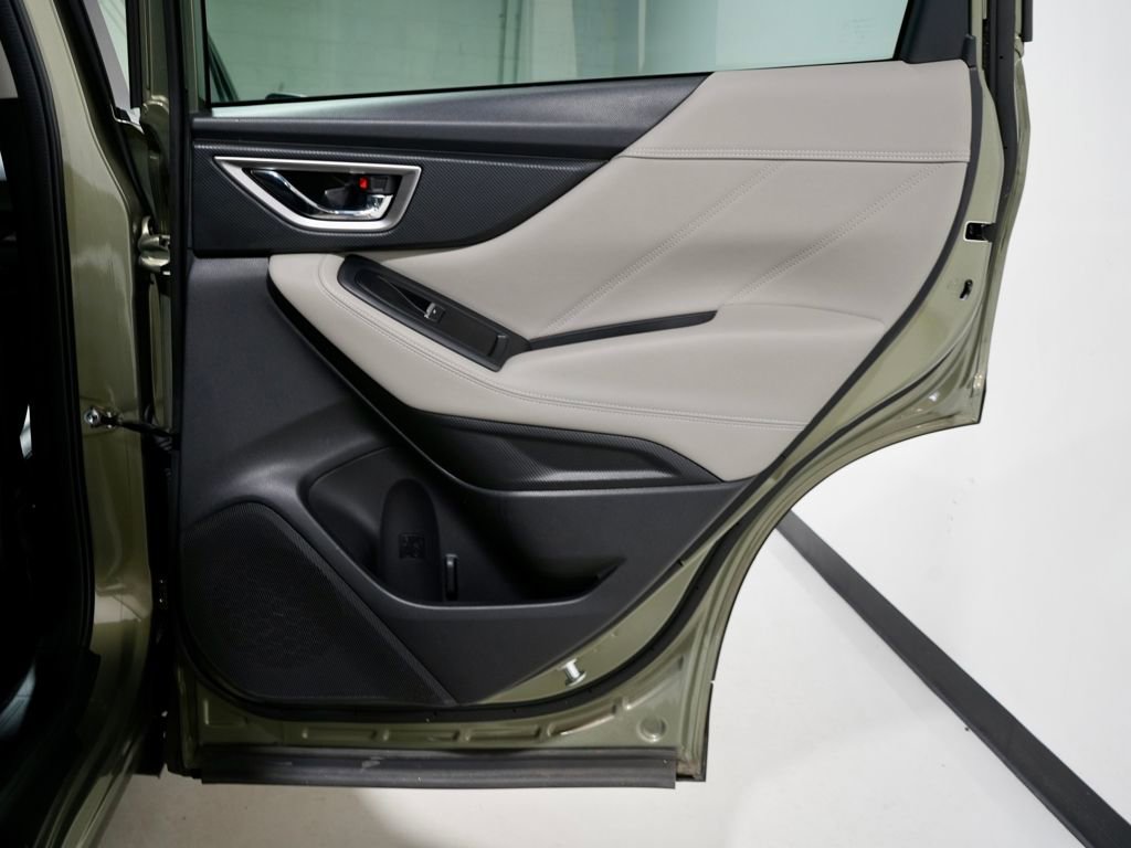 Used 2020 Subaru Forester Limited w/ Popular Package #3 image 32