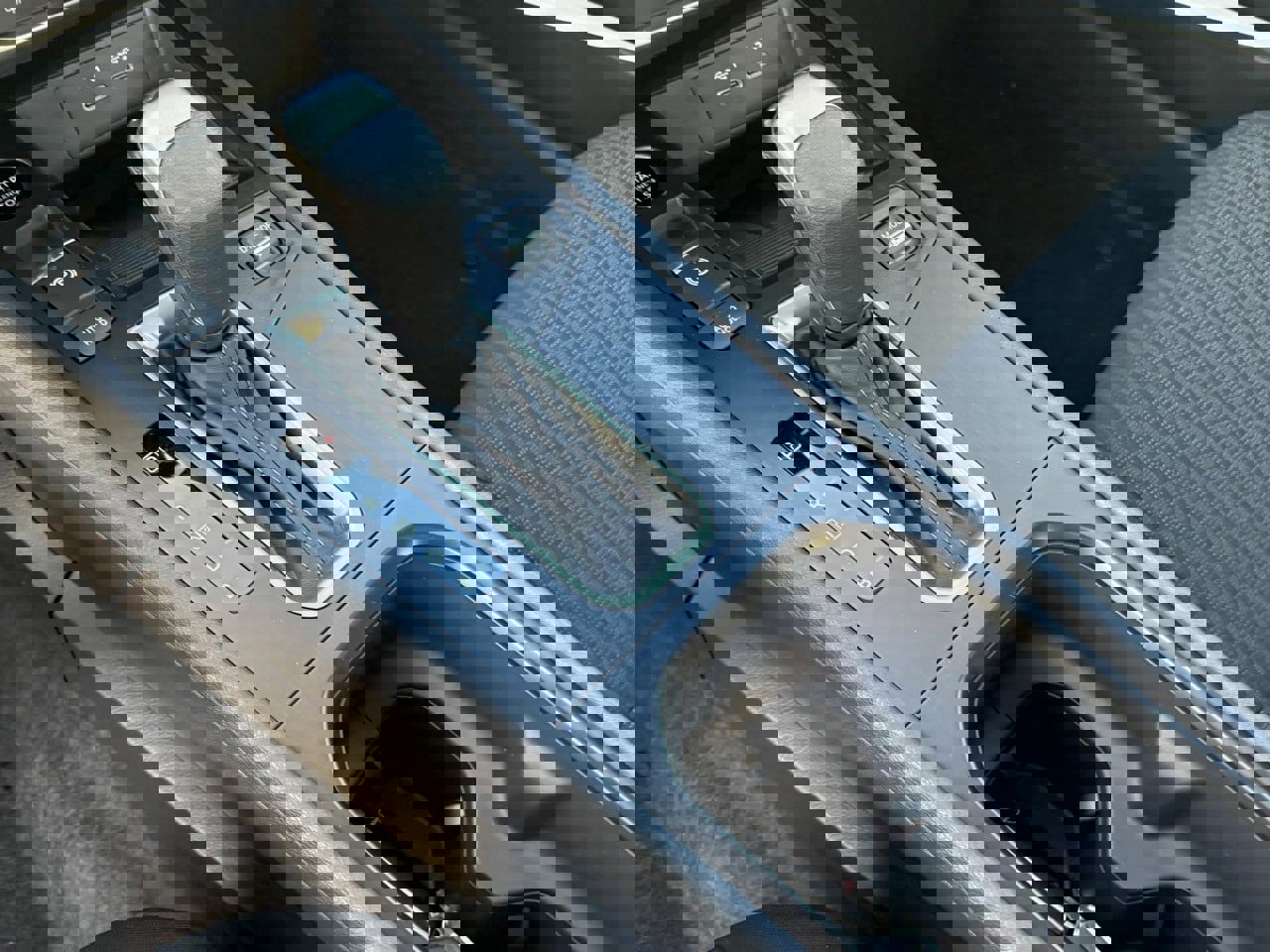 New 2026 Nissan Kicks S image 13