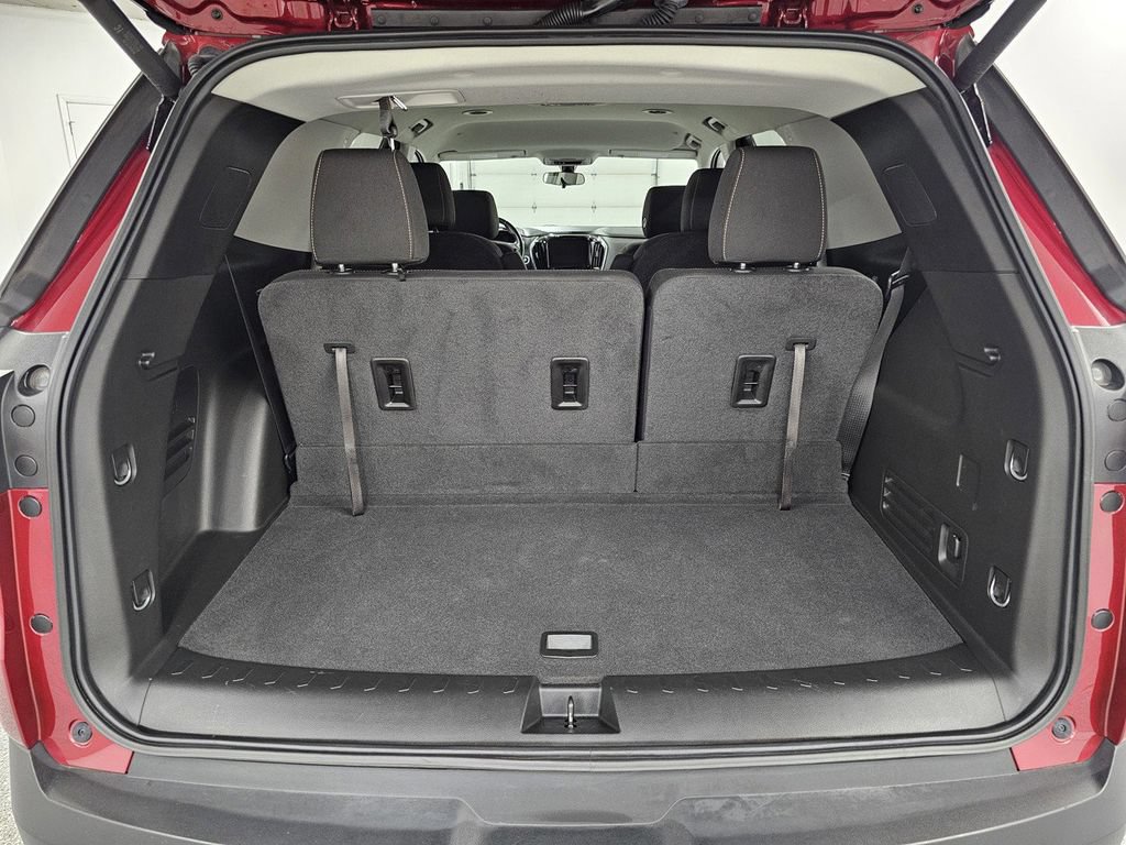 Used 2019 Chevrolet Traverse LT FWD image 30