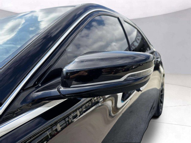 Used 2019 Cadillac CTS V w/ Luxury Package image 15