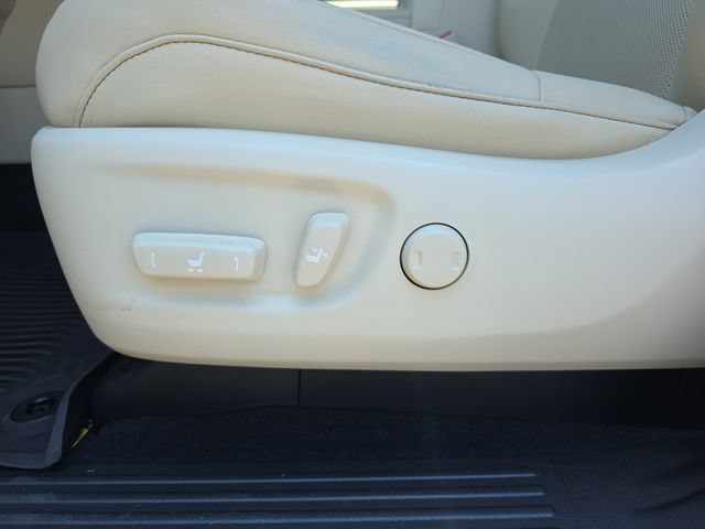 Used 2022 Lexus GX 460 Premium AWD/4WD image 12