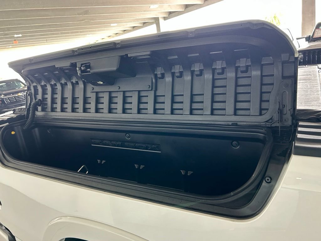 Used 2021 RAM 1500 Laramie AWD/4WD image 46