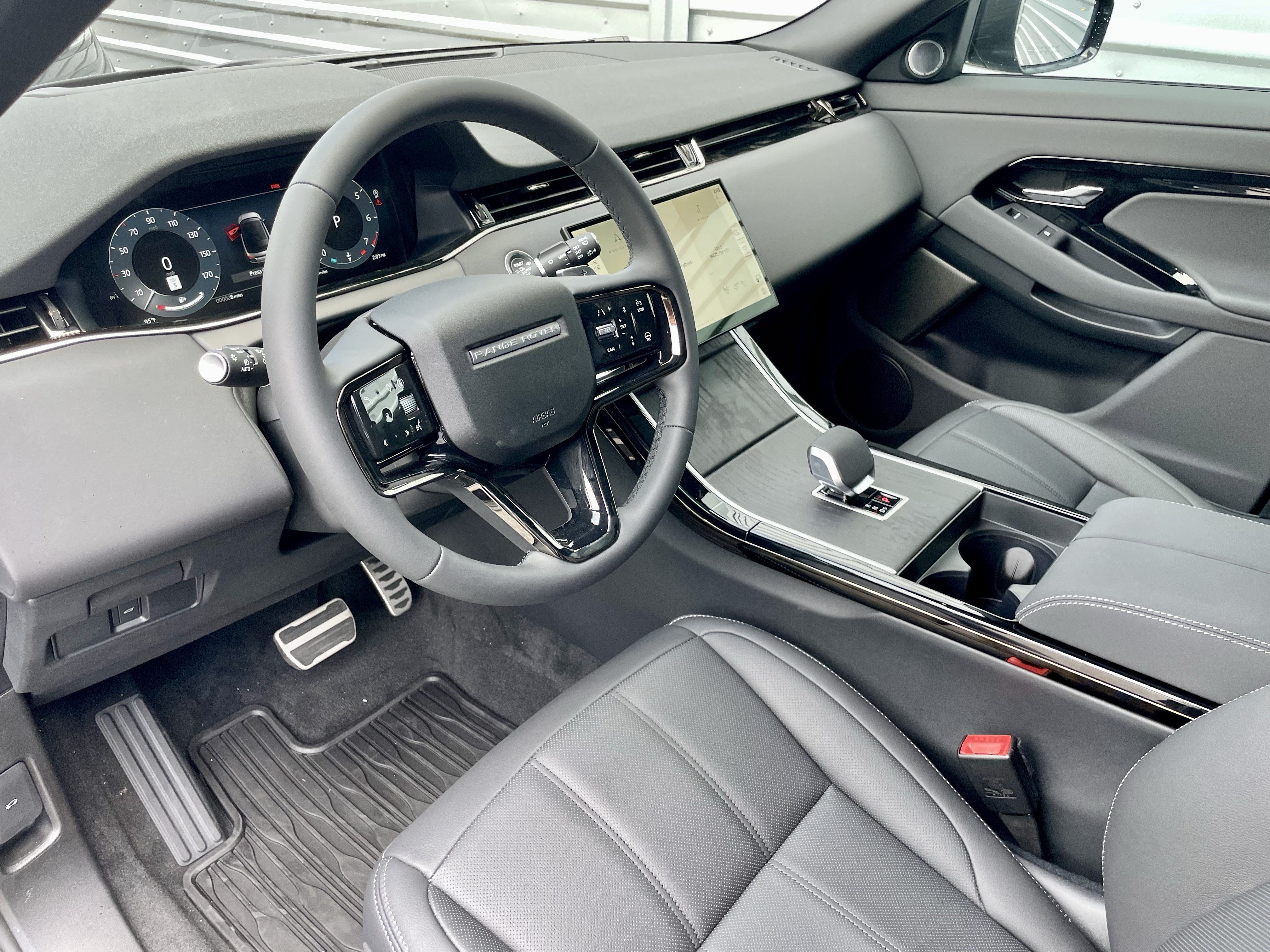 New 2026 Land Rover Range Rover Evoque Hoxton AWD/4WD image 12