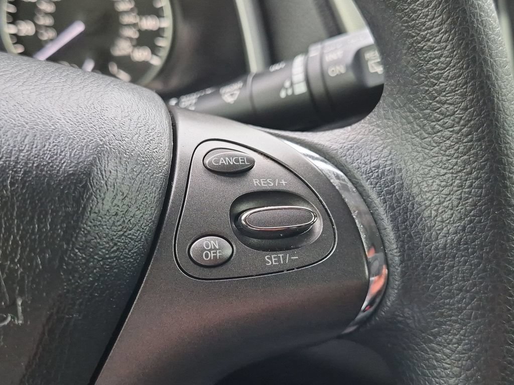 Used 2023 Nissan Murano S FWD image 16
