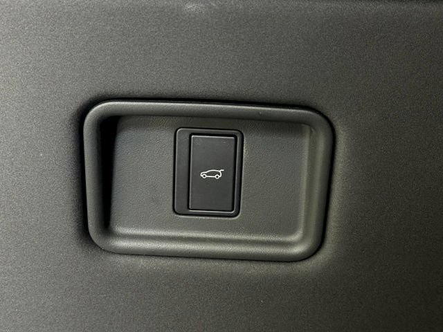 Used 2023 Land Rover Range Rover First Edition AWD/4WD image 42