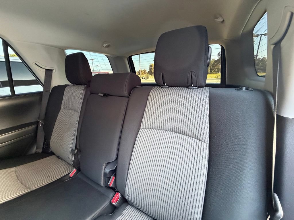 Used 2023 Toyota 4Runner SR5 AWD/4WD image 17