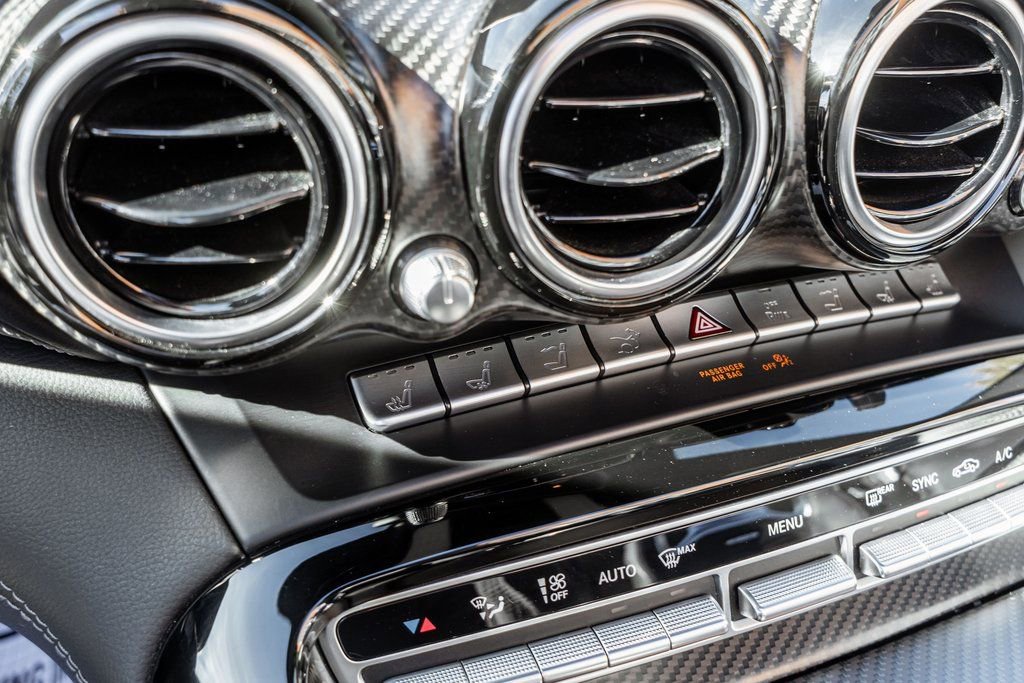 Used 2018 Mercedes-Benz AMG GT Roadster w/ Lane Tracking Package image 23