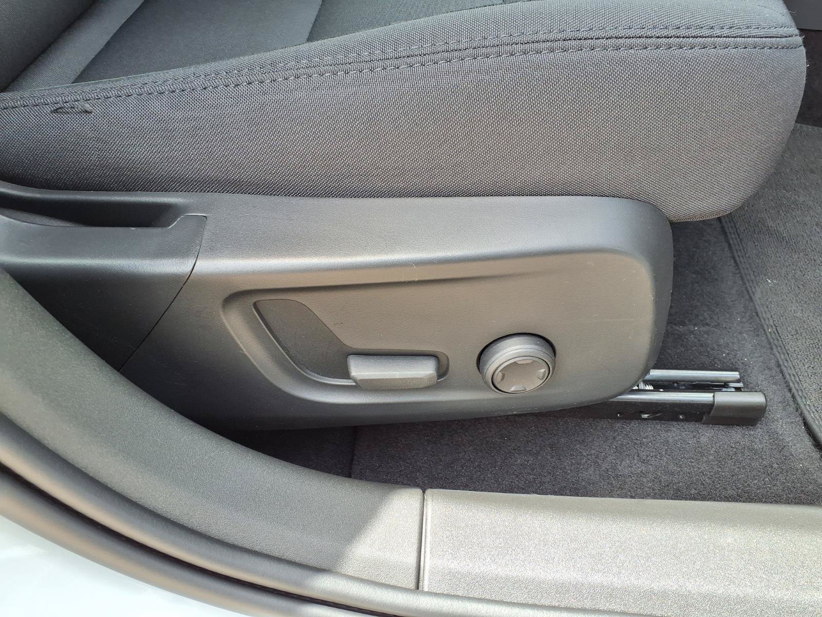 Used 2024 Polestar Polestar 2 RWD image 12