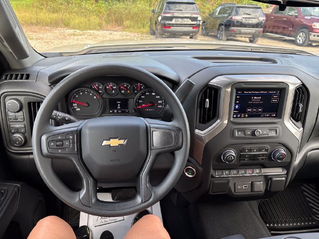 New 2026 Chevrolet Silverado 1500 Custom AWD/4WD image 11