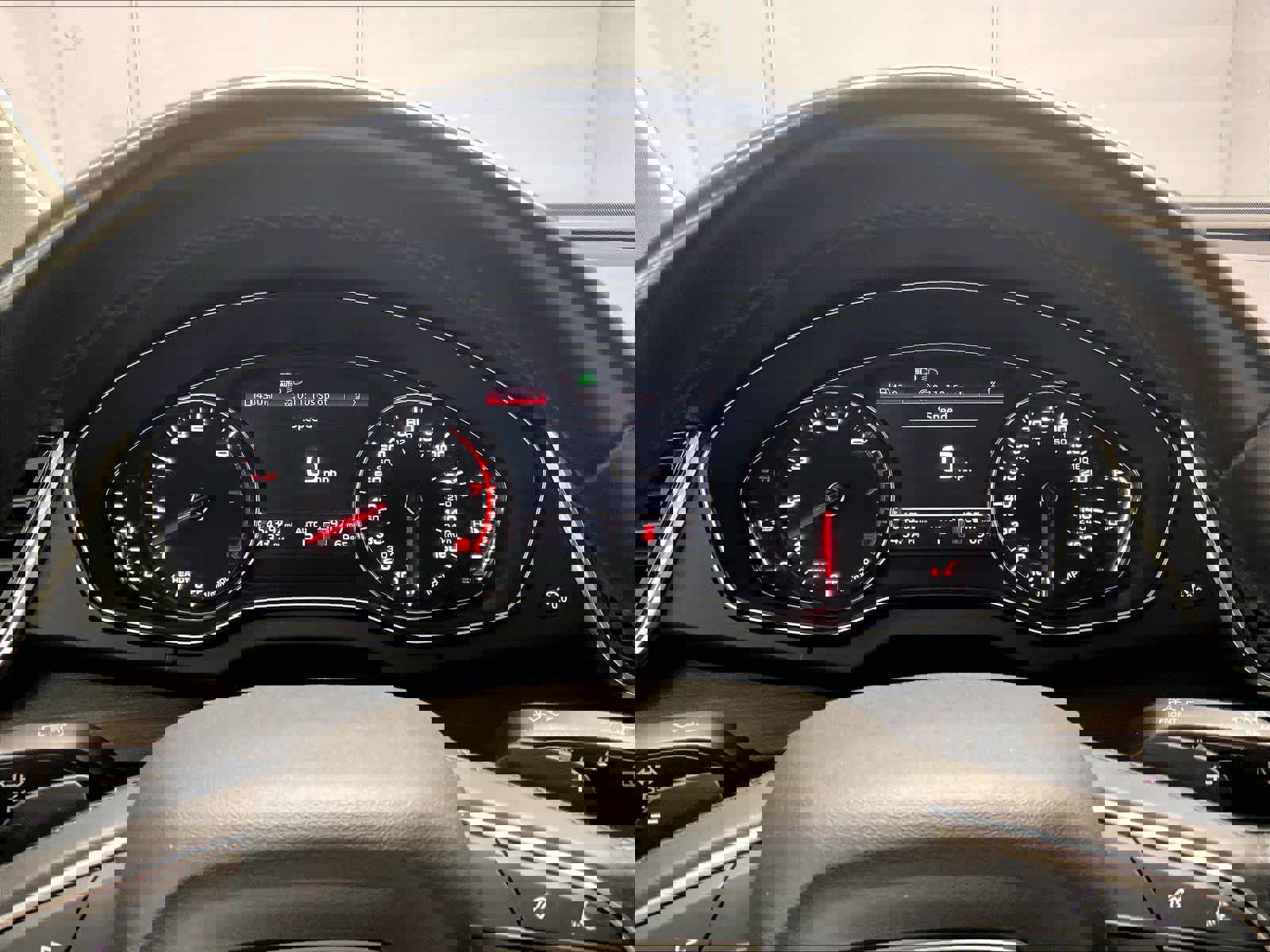 Used 2021 Audi Q5 Premium w/ Convenience Package image 18