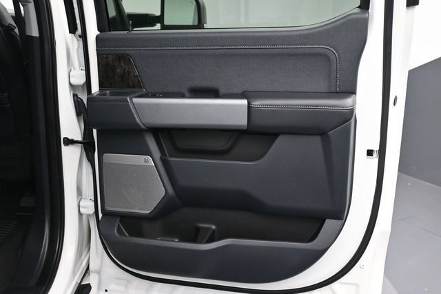 Used 2024 Ford F250 Lariat w/ Lariat Ultimate Package AWD/4WD image 13