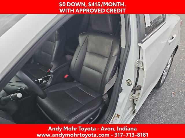 Used 2016 Acura ILX w/ Premium Package FWD image 10