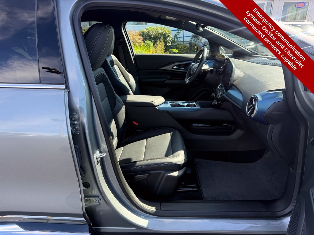 Used 2024 Chevrolet Equinox EV LT FWD image 45