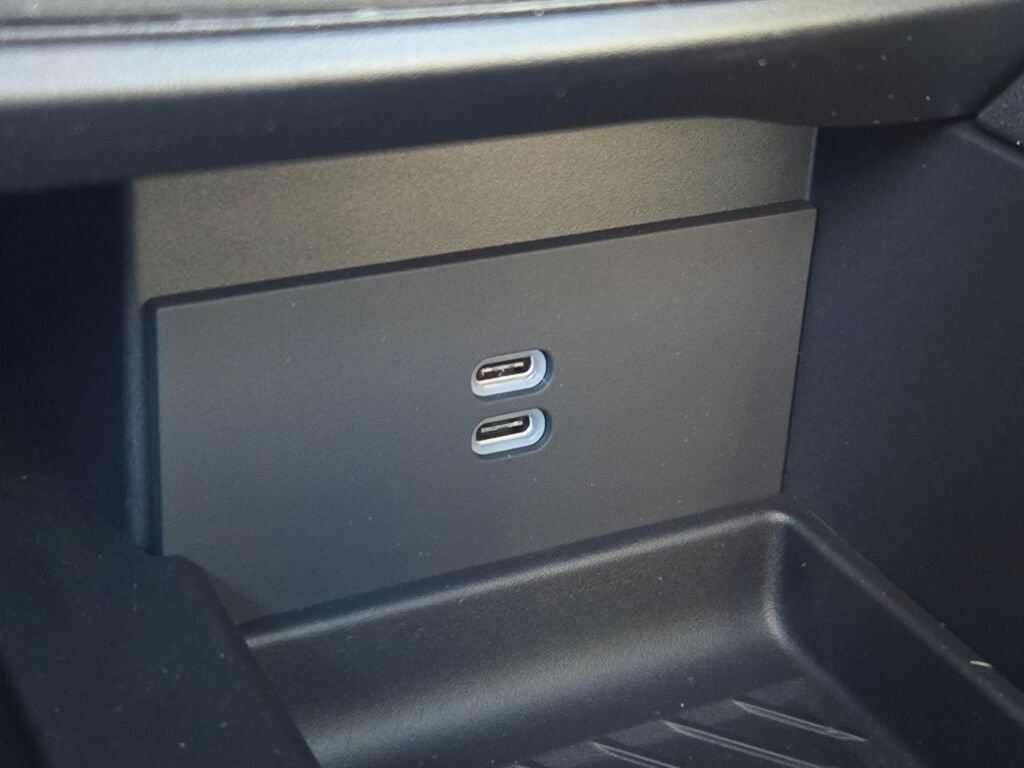 New 2026 Chrysler Pacifica Limited w/ S Appearance Package image 29