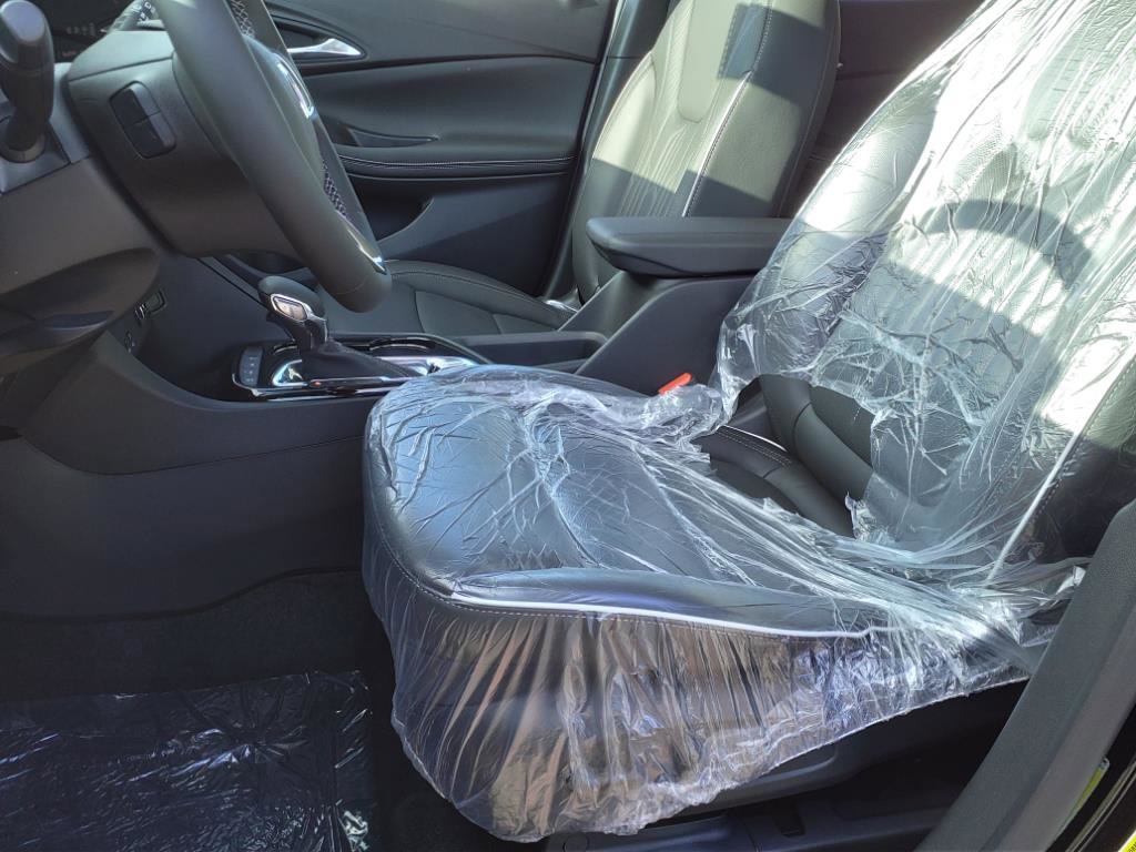 Certified 2024 Buick Encore GX Avenir w/ Avenir Convenience Package image 13