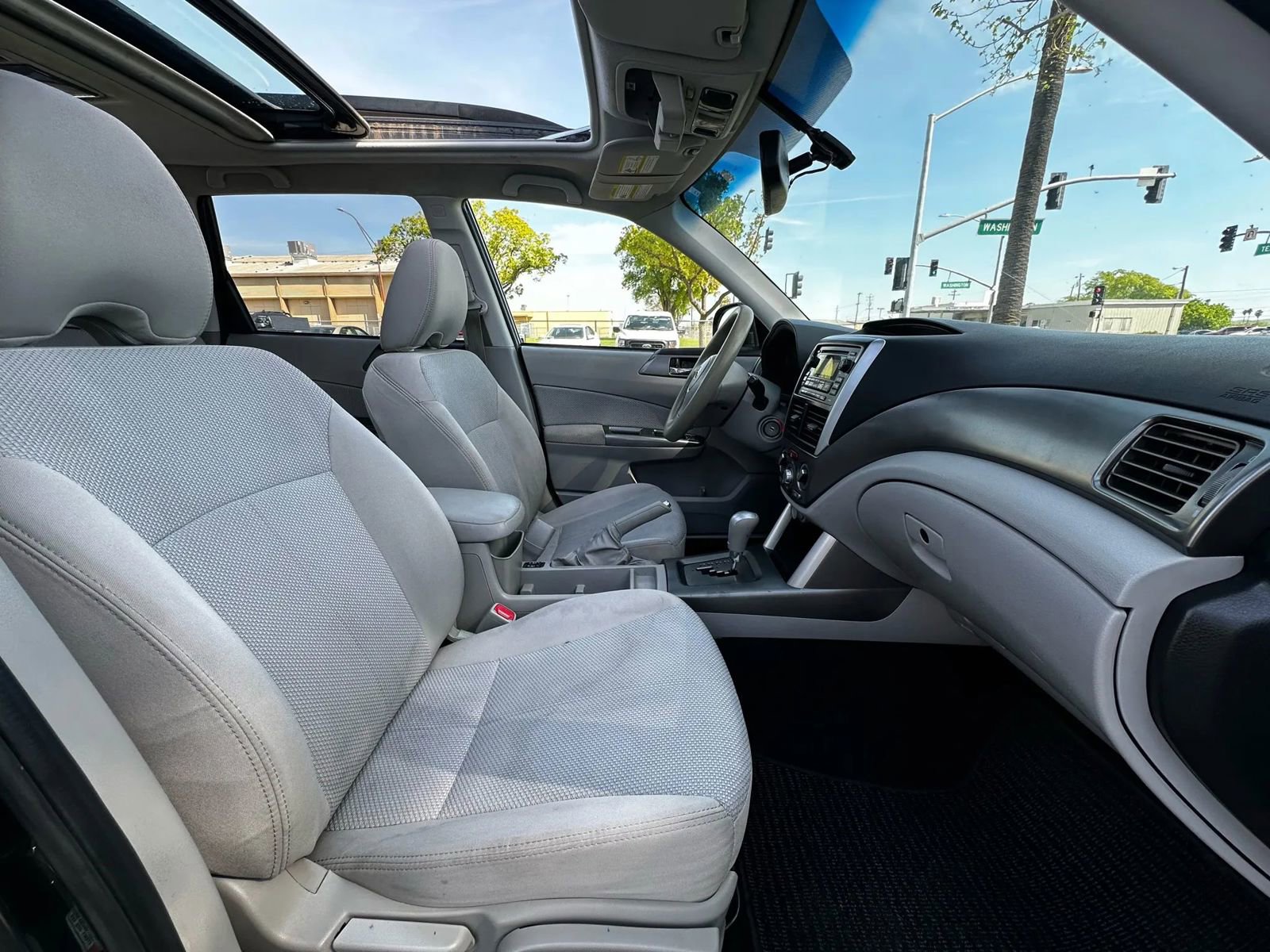 Used 2013 Subaru Forester 2.5X Premium image 8