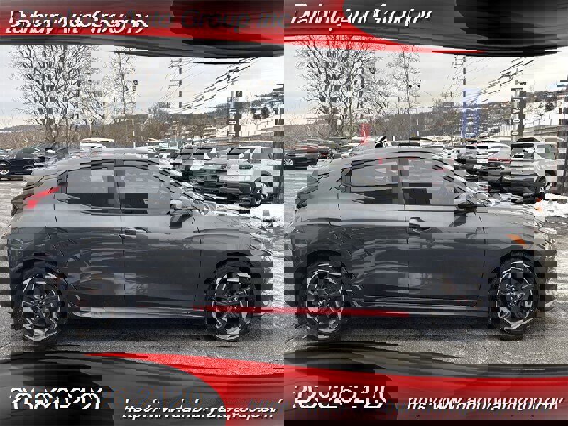 Used 2019 Hyundai Veloster Turbo image 7