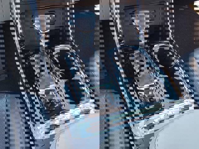 Used 2022 Kia Carnival SX Prestige image 22