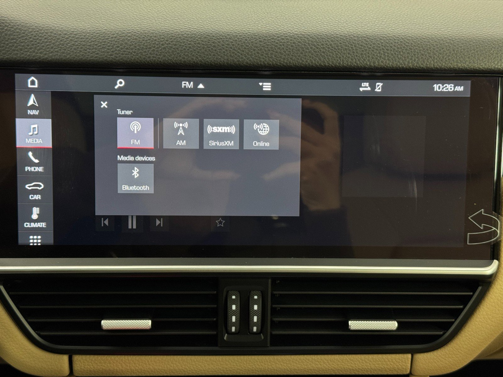 Used 2019 Porsche Cayenne E-Hybrid image 26