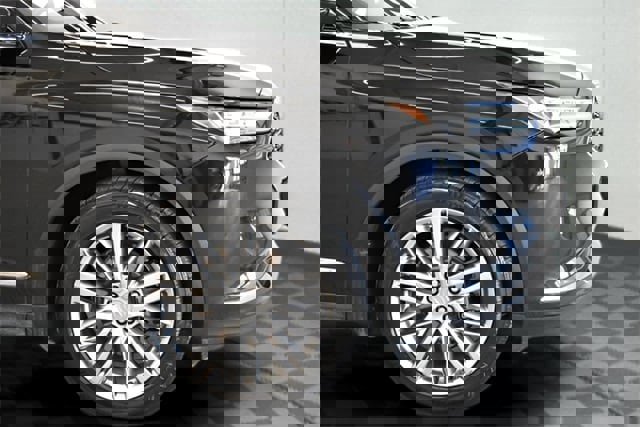 Used 2023 Acura MDX SH-AWD w/ Advance Package image 13