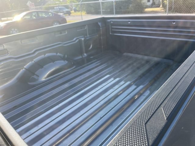 New 2027 Nissan Frontier S w/ Tow Package RWD image 12