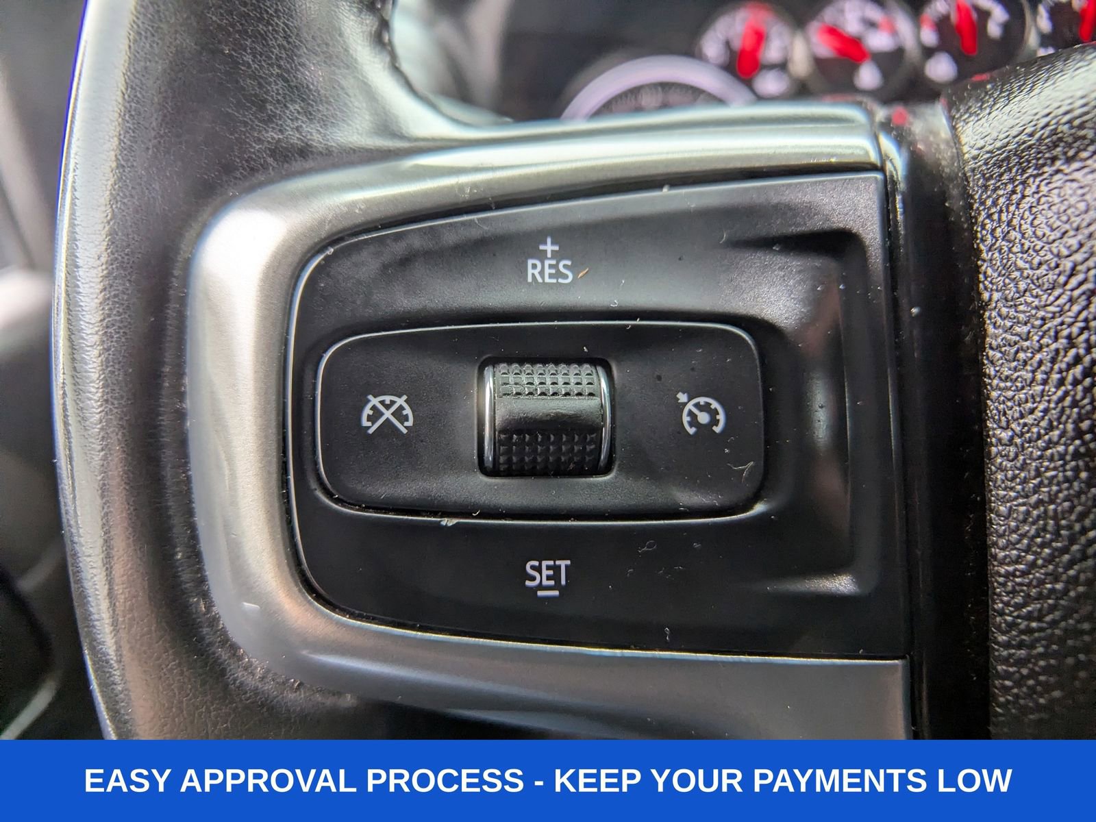 Used 2023 Chevrolet Silverado 2500 LT image 30