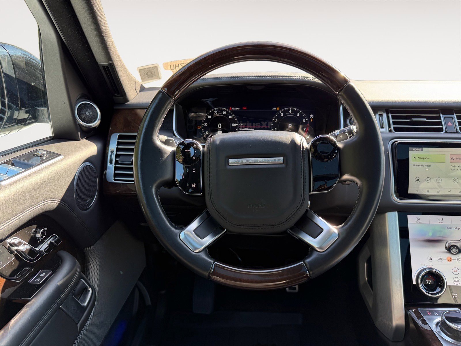 Used 2022 Land Rover Range Rover Westminster Edition image 22