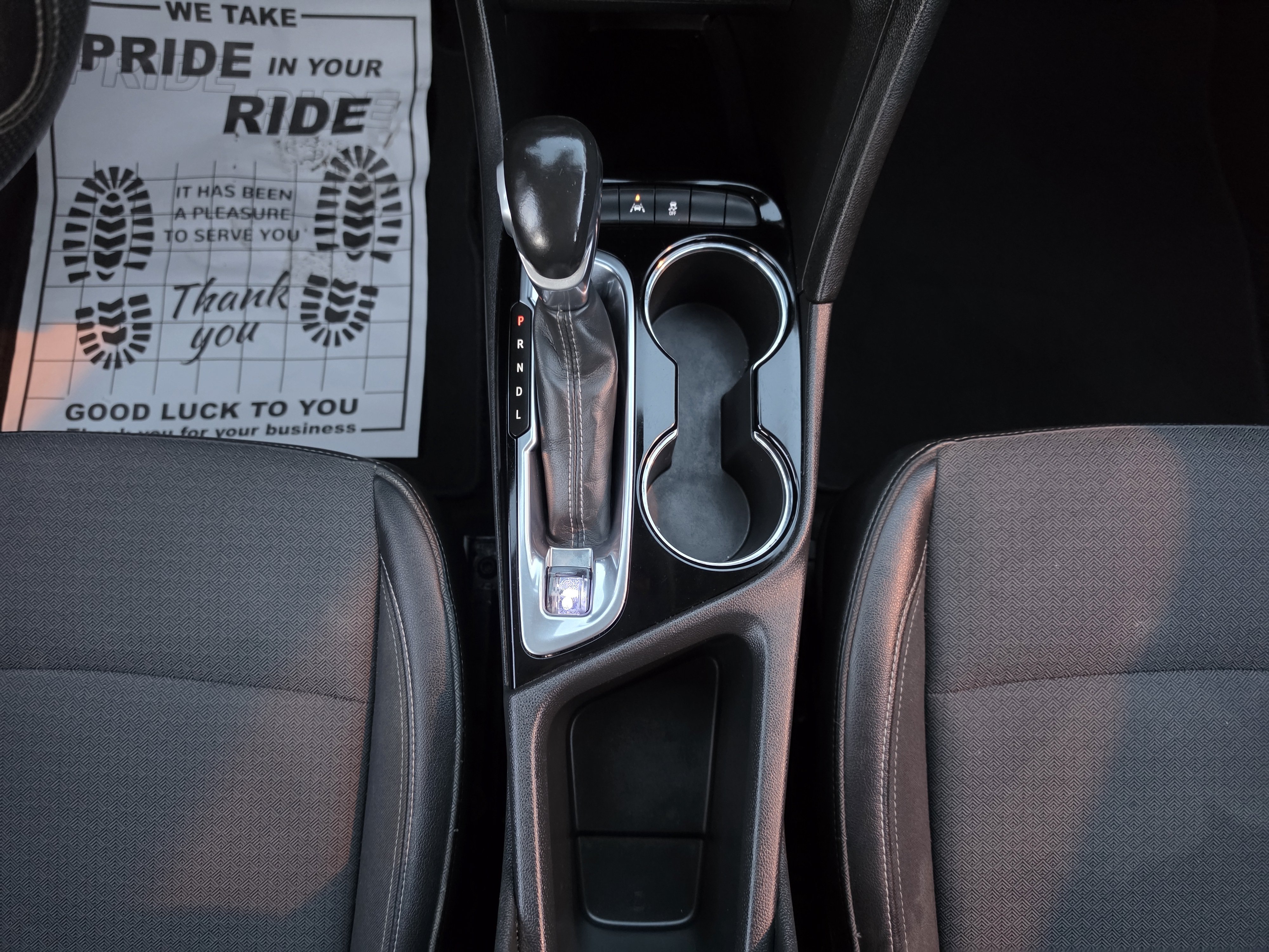 Used 2020 Buick Encore GX Preferred w/ Cold Weather Comfort Package FWD image 37