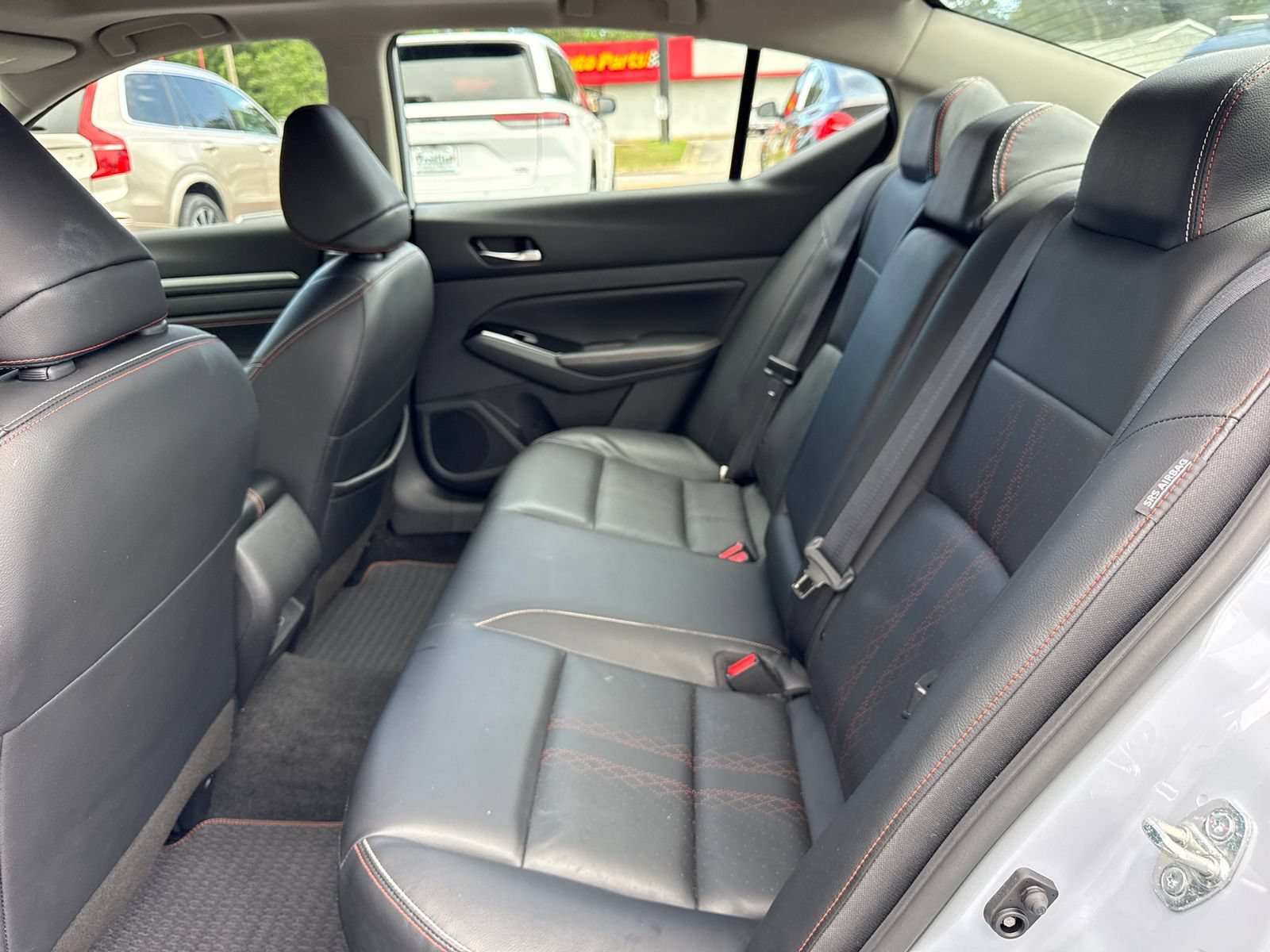 Used 2023 Nissan Altima 2.5 SR w/ SR Premium Package FWD image 10
