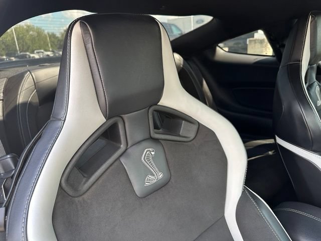 Certified 2021 Ford Mustang Shelby GT500 w/ Technology Package RWD image 12