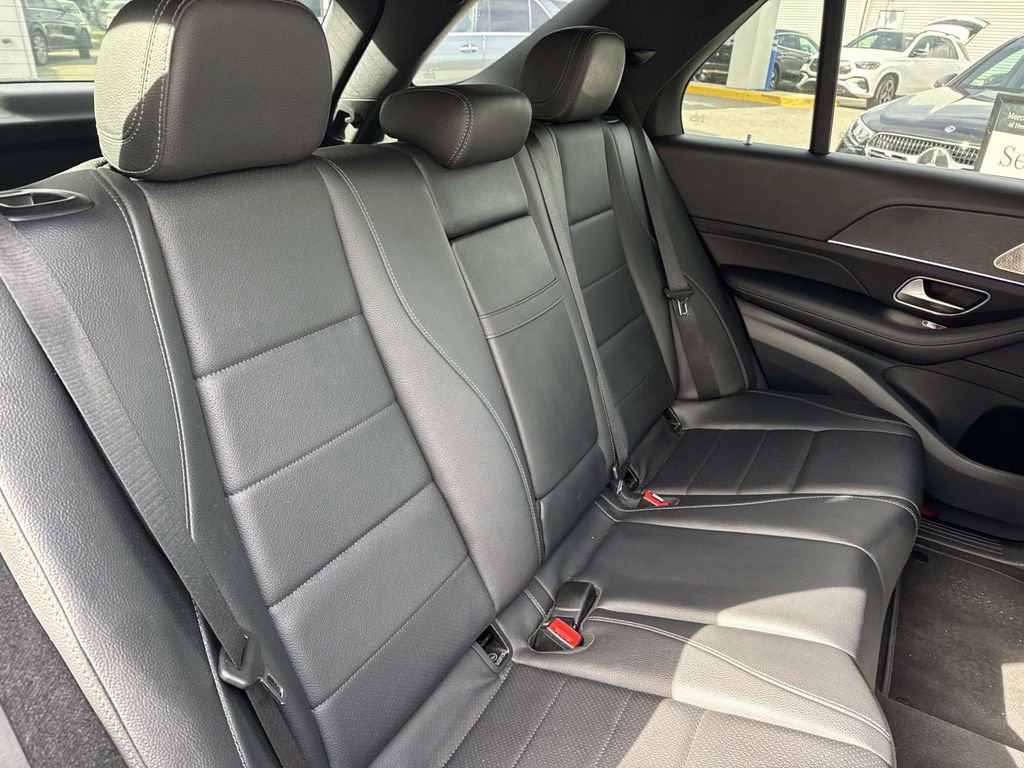 Used 2022 Mercedes-Benz GLE 350 4MATIC image 9