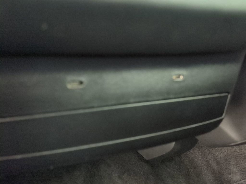 Used 2023 Tesla Model X image 17