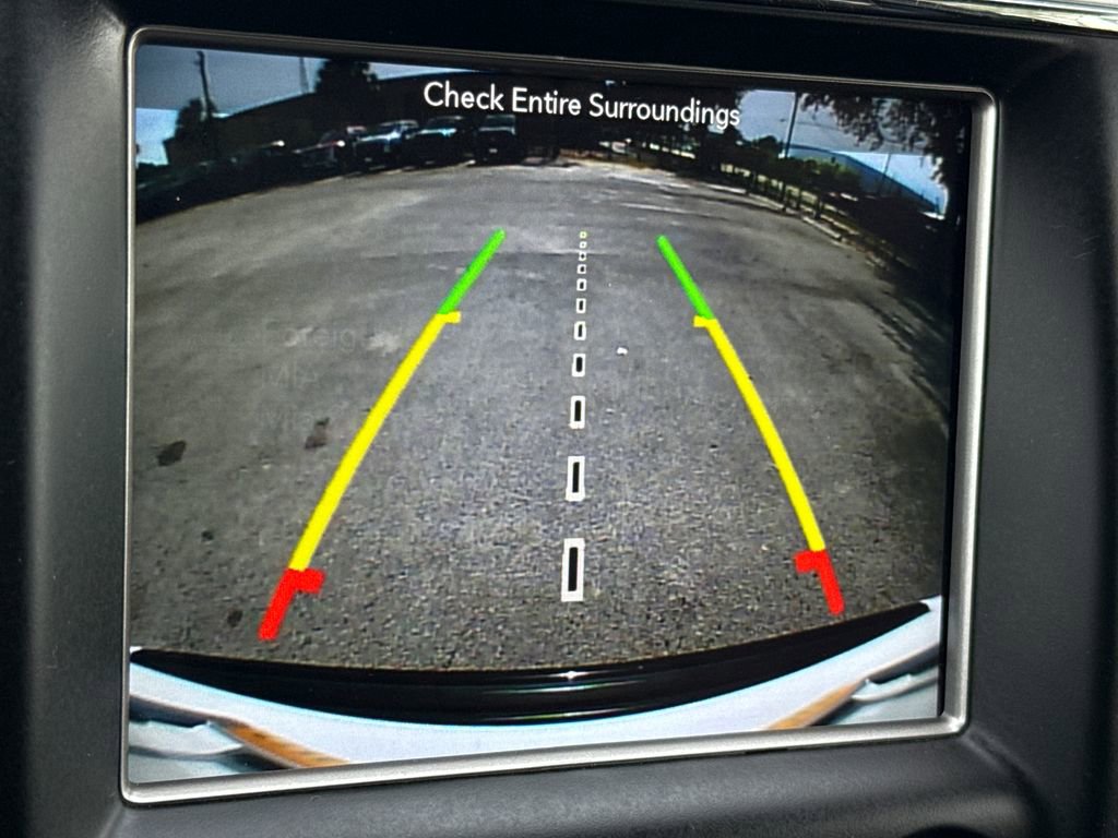 Used 2018 Jeep Grand Cherokee Altitude RWD image 20