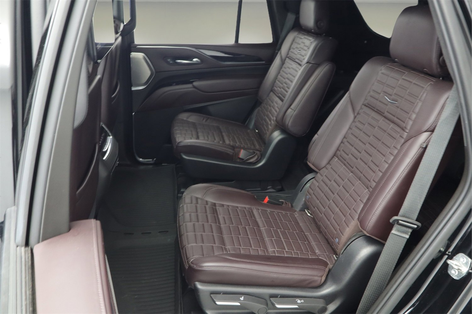 Used 2021 Cadillac Escalade Sport Platinum image 17