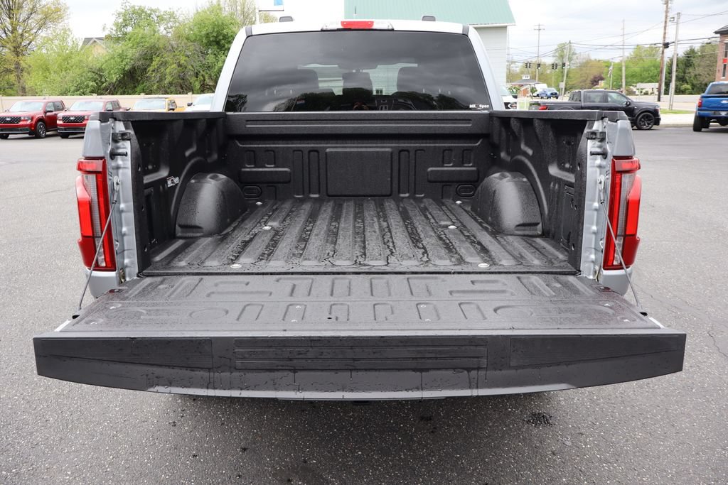 Used 2025 Ford F150 Lariat AWD/4WD image 16