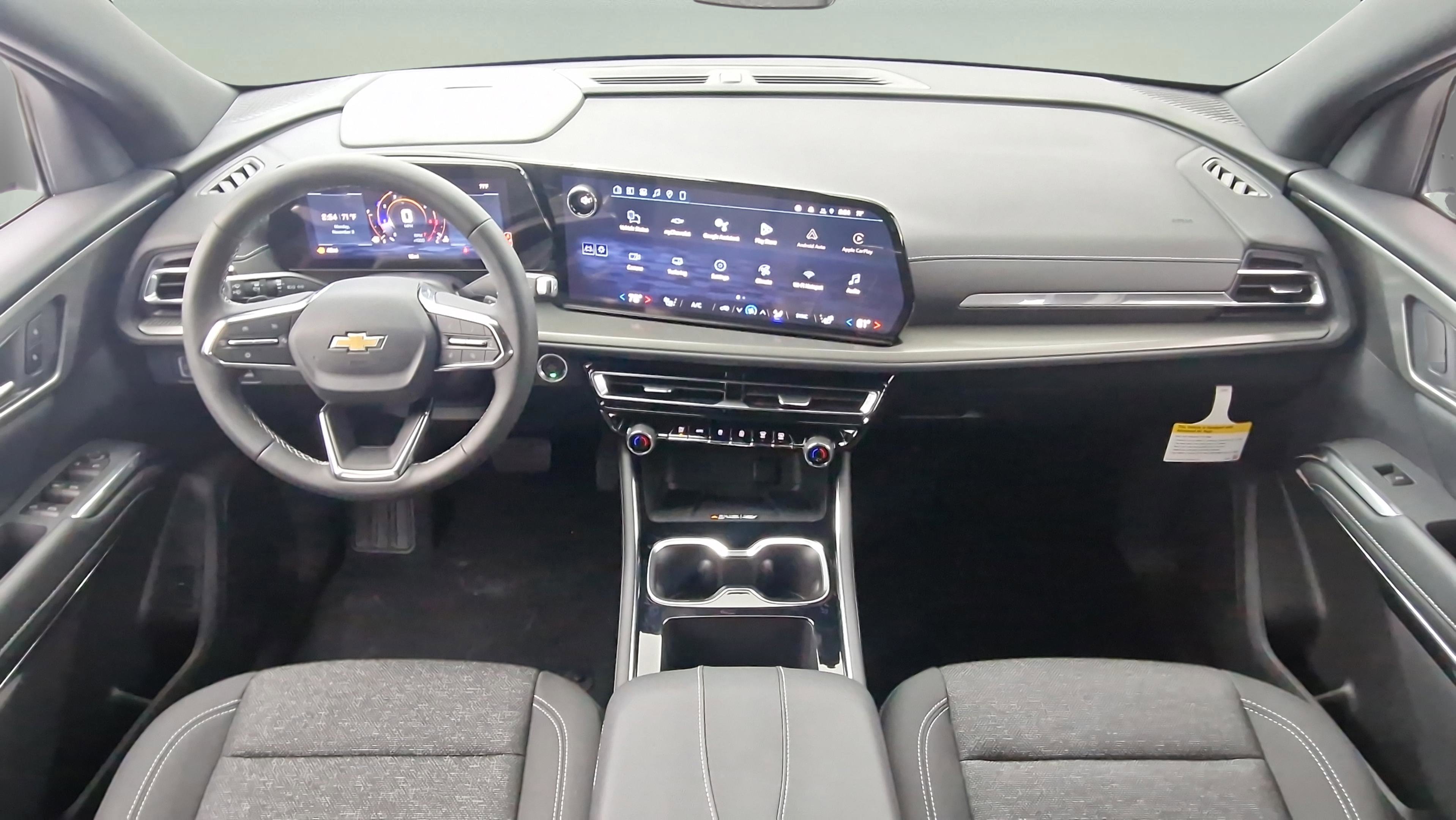 New 2026 Chevrolet Traverse LT w/ LPO, Floor Liner Package image 10