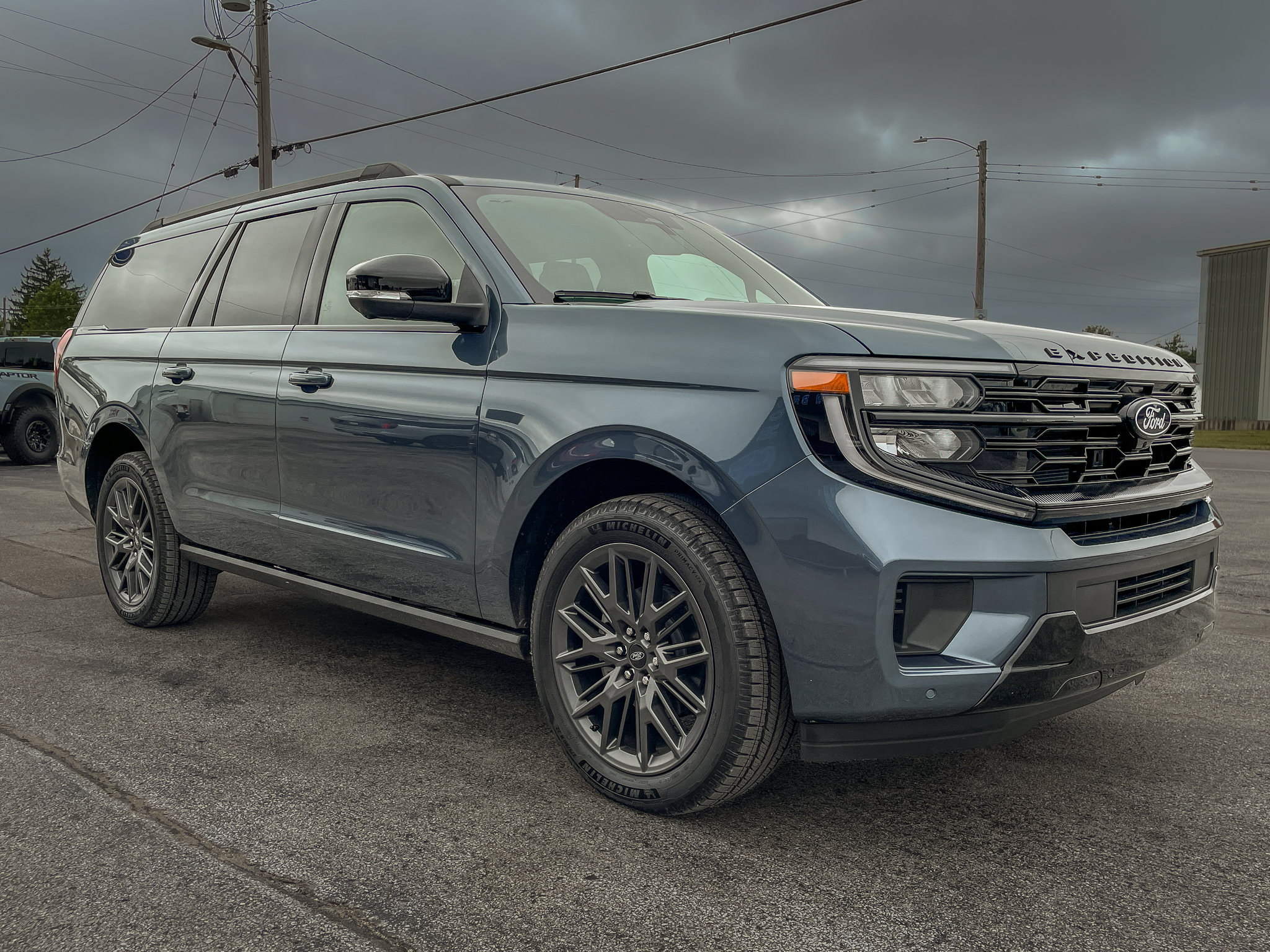 New 2027 Ford Expedition Max Platinum w/ Stealth Appearance Package AWD/4WD image 7