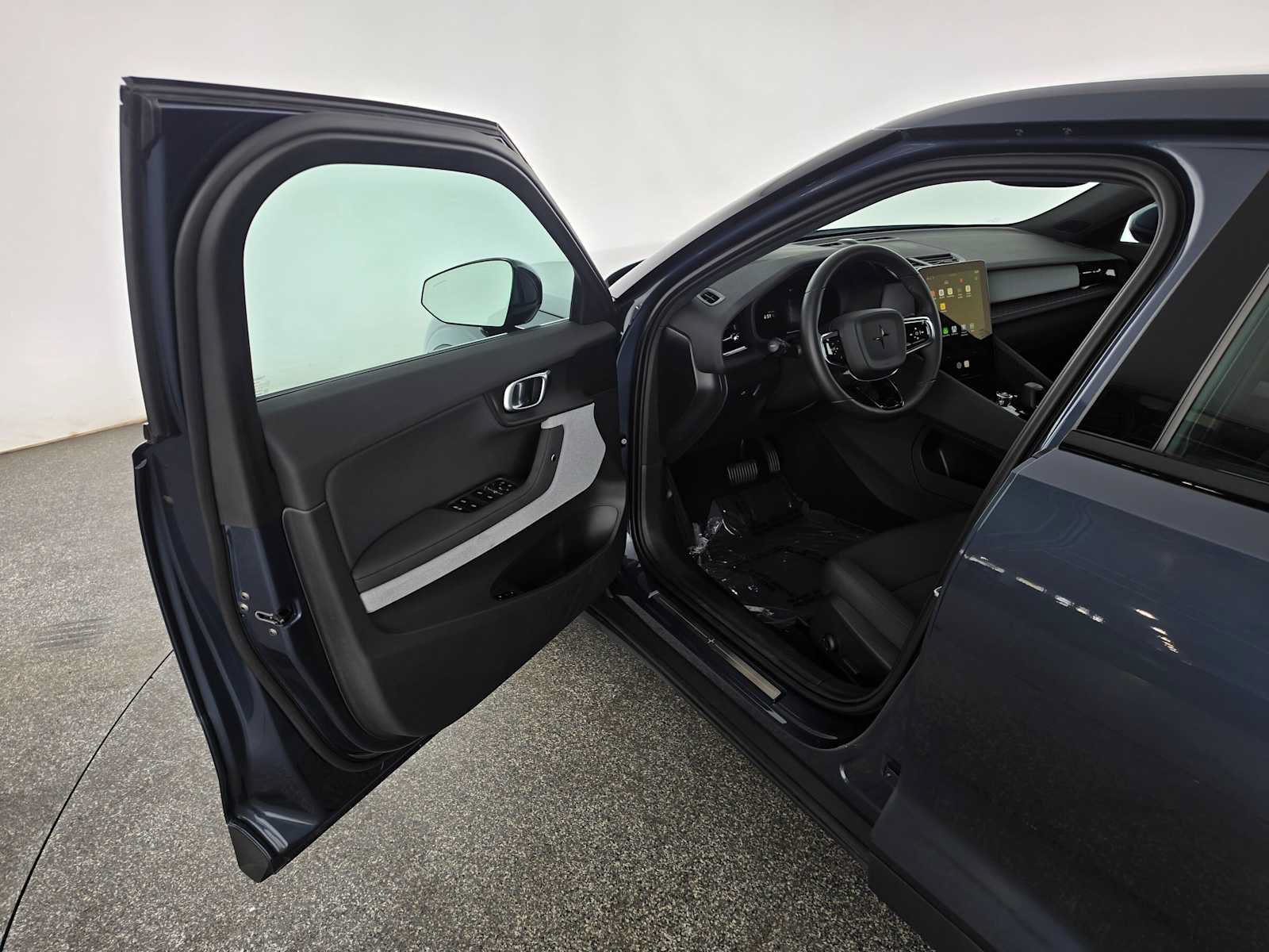 Used 2024 Polestar Polestar 2 RWD image 19