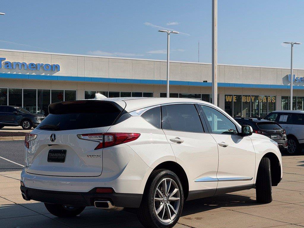 Used 2023 Acura RDX w/ Technology Package FWD image 4