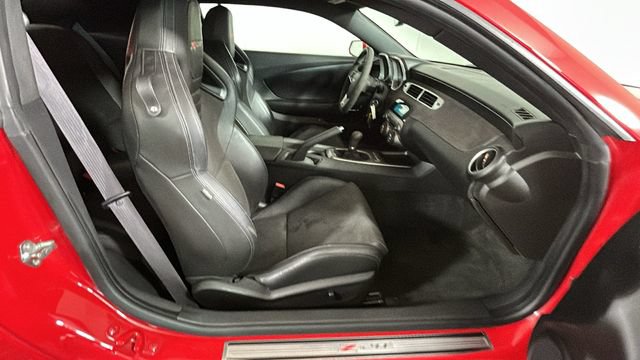 Used 2015 Chevrolet Camaro Z/28 RWD image 26